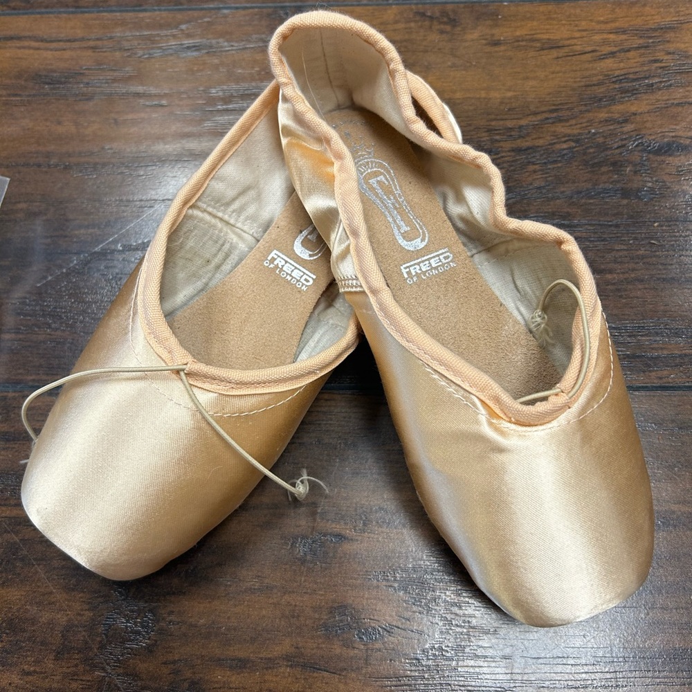 Freed Classic Pro 90 5XX Triangle Maker Pointe Shoes